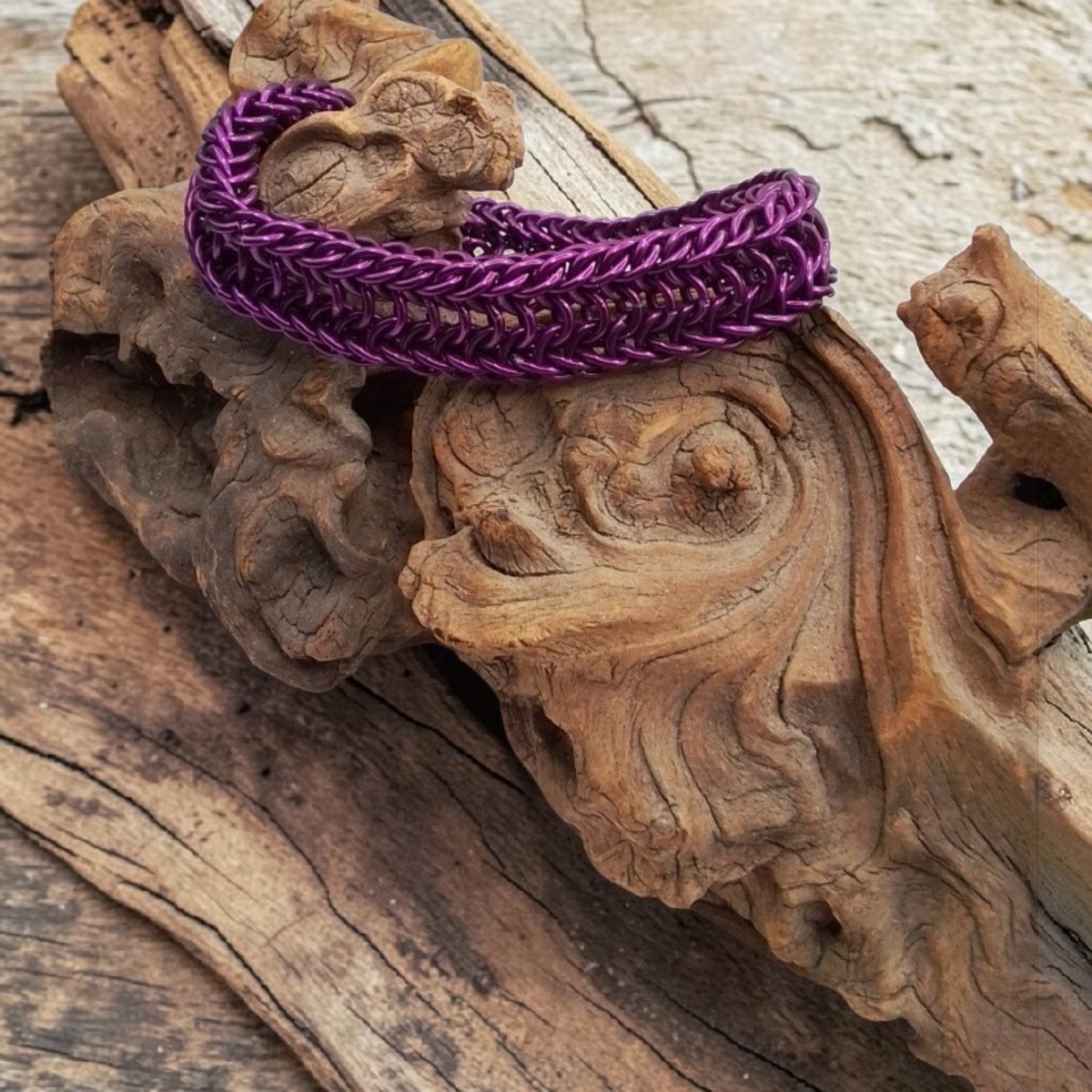 Alligator Back Bracelet- Reversible Chainmaille - Anodised Aluminium