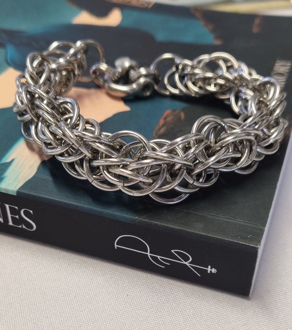 Surge 6:1 Chainmaille Bracelet image 0