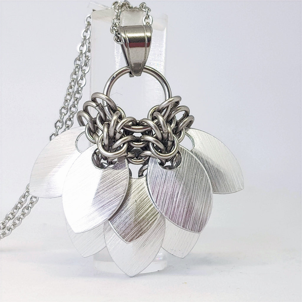Freya Necklace image 4