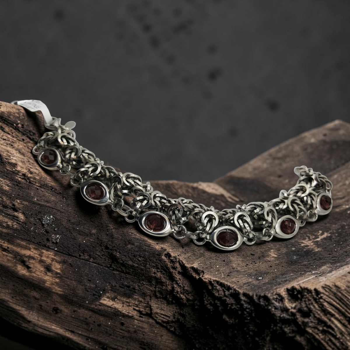 Byzantine Tripoli Amethyst Chainmaille Bracelet - Stainless Steel